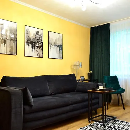 Cozy 2 Rooms Apartment Drumul Taberei Bucharest Exterior photo